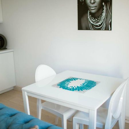 Flat White Apartament Pultusk Daire Dış mekan fotoğraf